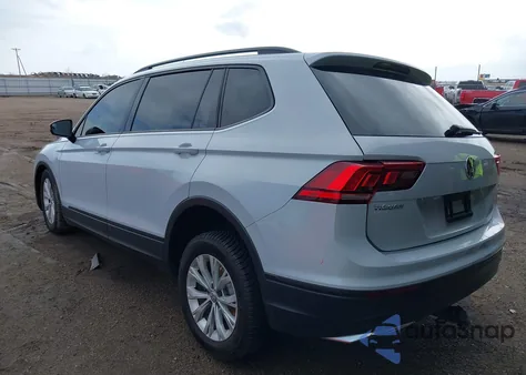 2018 Volkswagen Tiguan 2.0T S из США, поврежденный, VIN 3VV0B7AX0JM120136